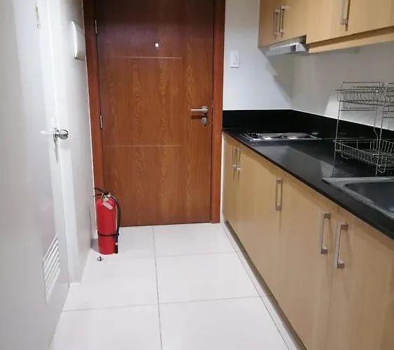 Shell Residences Moa, Near Airport, Fast Wifi *