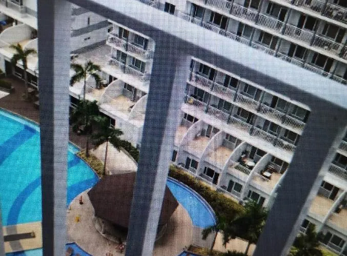 Shell Residences Moa, Near Airport, Fast Wifi *